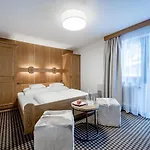 Fender Frühstückspension Sölden