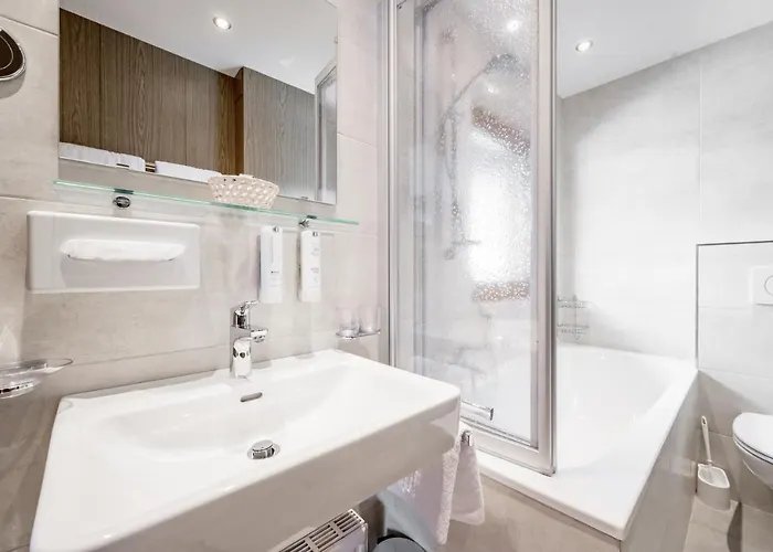 Fender 3* Зёльден